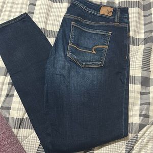 Women’s dark washed denim jeans